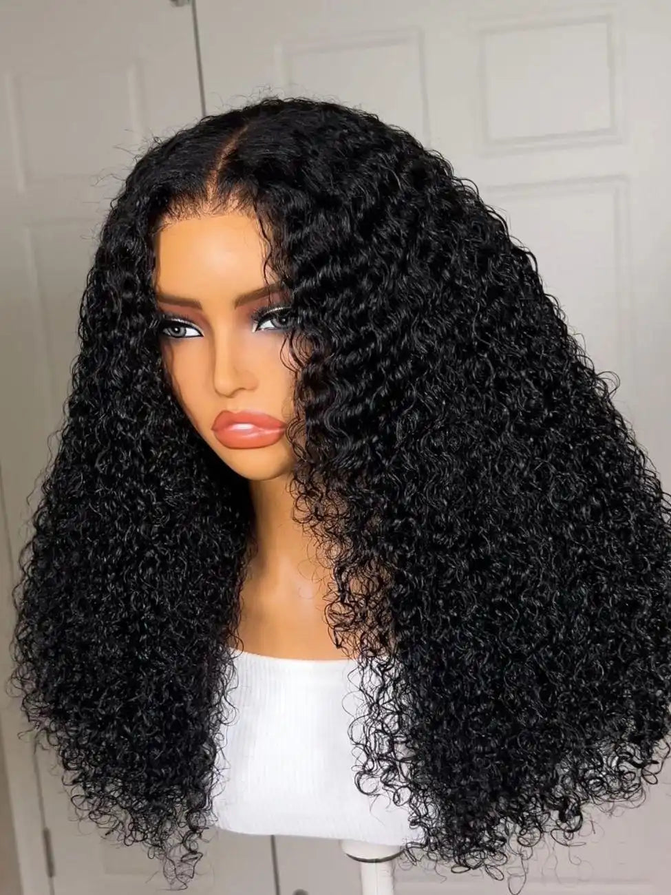 UNice Pre-Defined Layered Kinky Curly Wig Bye-Bye Slip™ 7×5 Lace Closure Glueless Blend-Ready Voluminous Natural Curls Wig With 4C Baby Hair