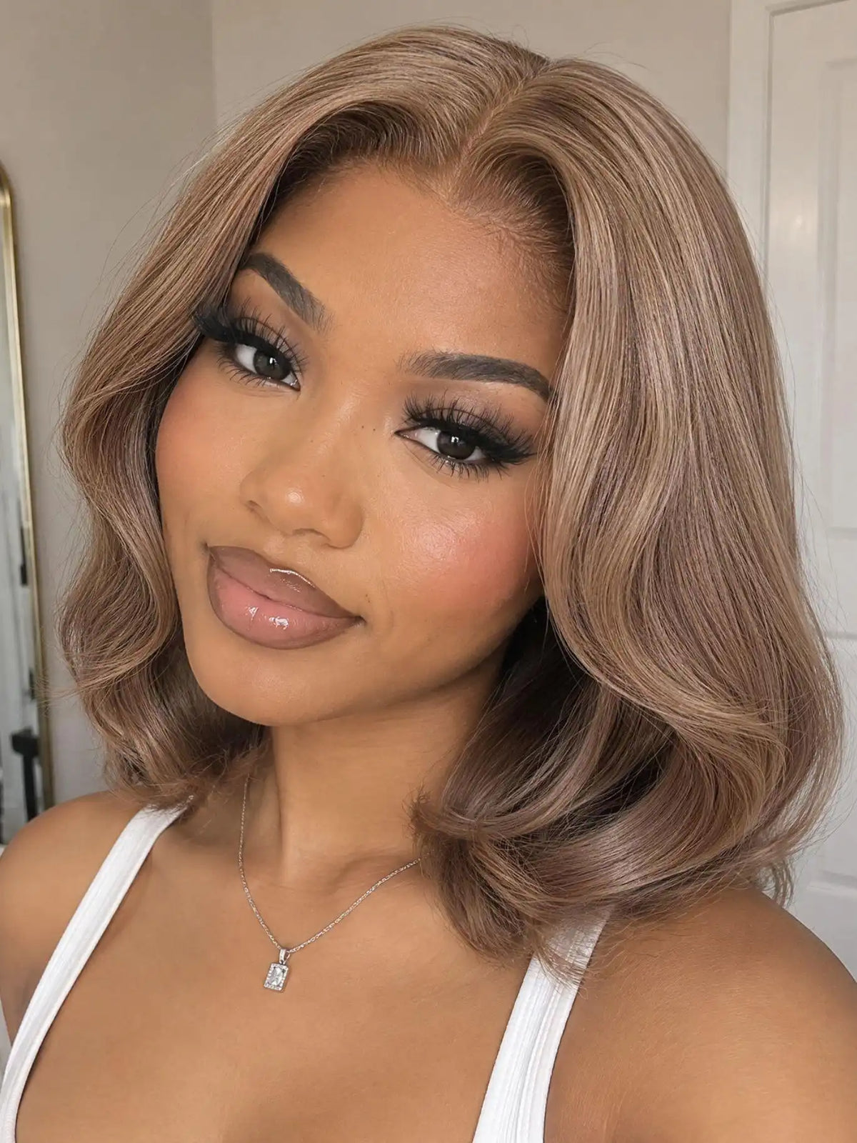 UNice Dark Beige Blonde Blowout Bob Bye-Bye Slip™ 7x5 Lace Easy to Go Glueless Wig for Beginner
